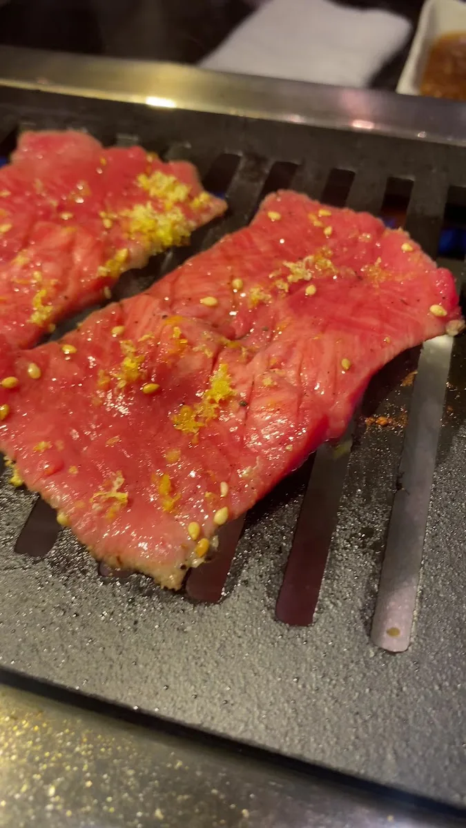 焼肉JUMP · 8